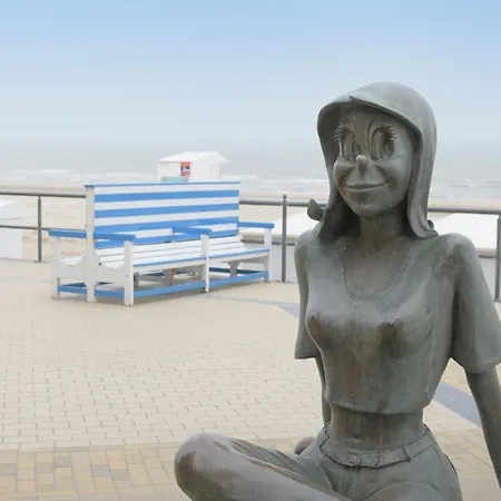 By The Sea, Cleaning Included * Middelkerke